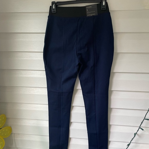 Banana Republic | NWT Navy Ponte Leggings with Black Elastic Waistband - Picture 2 of 8